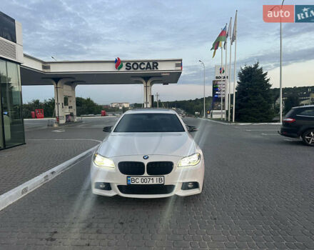 Белый БМВ 5 Серия, объемом двигателя 3 л и пробегом 165 тыс. км за 24500 $, фото 34 на Automoto.ua
