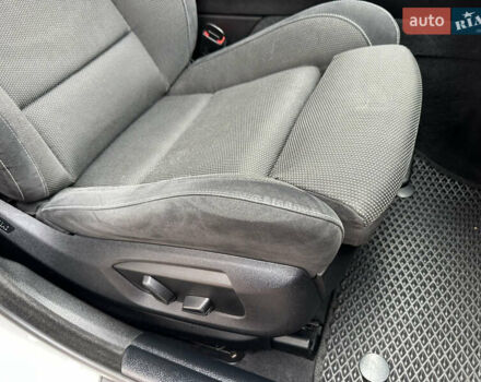 БМВ 5 Серия 2016 в Ивано-Франковске на Automoto.ua Белый БМВ 5 Серия, объемом двигателя 2 л и пробегом 230 тыс. км за 15450 $, фото 153 на Automoto.ua