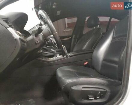 Белый БМВ 5 Серия, объемом двигателя 2 л и пробегом 84 тыс. км за 2600 $, фото 6 на Automoto.ua