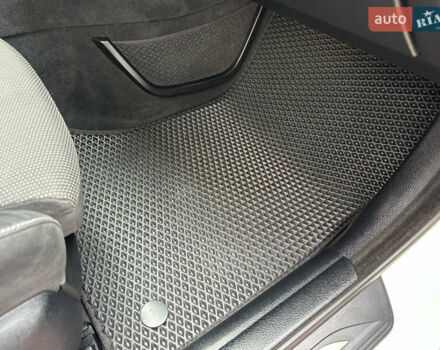 БМВ 5 Серия 2016 в Ивано-Франковске на Automoto.ua Белый БМВ 5 Серия, объемом двигателя 2 л и пробегом 230 тыс. км за 15450 $, фото 148 на Automoto.ua