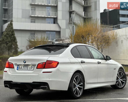Белый БМВ 5 Серия, объемом двигателя 3 л и пробегом 156 тыс. км за 20499 $, фото 21 на Automoto.ua