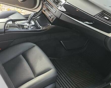 Білий БМВ 5 Серія, об'ємом двигуна 2 л та пробігом 24 тис. км за 23500 $, фото 11 на Automoto.ua