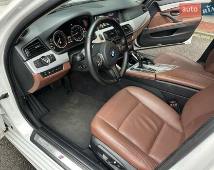 Белый БМВ 5 Серия, объемом двигателя 3 л и пробегом 156 тыс. км за 20499 $, фото 37 на Automoto.ua