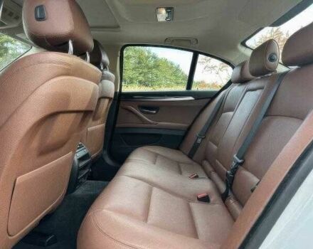 Белый БМВ 5 Серия, объемом двигателя 2 л и пробегом 99 тыс. км за 9000 $, фото 11 на Automoto.ua