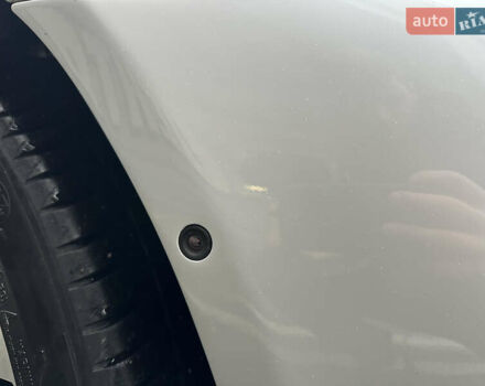 Белый БМВ 5 Серия, объемом двигателя 3 л и пробегом 156 тыс. км за 20499 $, фото 29 на Automoto.ua