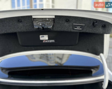 Білий БМВ 5 Серія, об'ємом двигуна 2 л та пробігом 90 тис. км за 18200 $, фото 8 на Automoto.ua