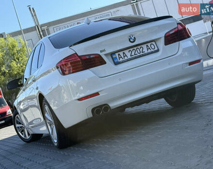 Белый БМВ 5 Серия, объемом двигателя 2 л и пробегом 148 тыс. км за 18800 $, фото 45 на Automoto.ua