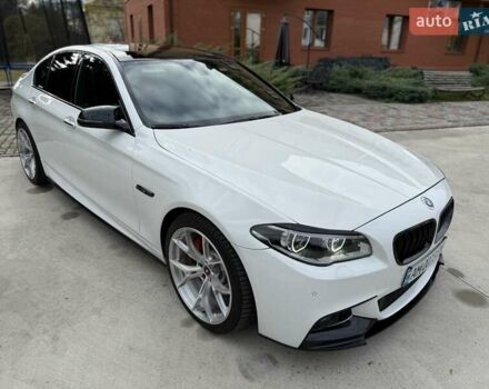 БМВ 5 Серия 2016 в Коростене на Automoto.ua Белый БМВ 5 Серия, объемом двигателя 2.99 л и пробегом 230 тыс. км за 25999 $, фото 12 на Automoto.ua