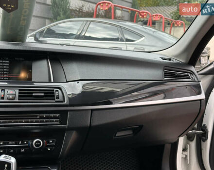 БМВ 5 Серия 2016 в Ивано-Франковске на Automoto.ua Белый БМВ 5 Серия, объемом двигателя 2 л и пробегом 230 тыс. км за 15450 $, фото 142 на Automoto.ua