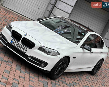 Белый БМВ 5 Серия, объемом двигателя 2 л и пробегом 260 тыс. км за 18950 $, фото 5 на Automoto.ua