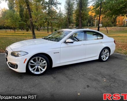 Белый БМВ 5 Серия, объемом двигателя 3 л и пробегом 194 тыс. км за 15900 $, фото 2 на Automoto.ua