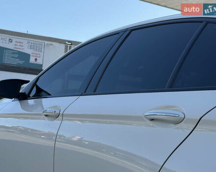 Белый БМВ 5 Серия, объемом двигателя 2 л и пробегом 148 тыс. км за 18800 $, фото 9 на Automoto.ua