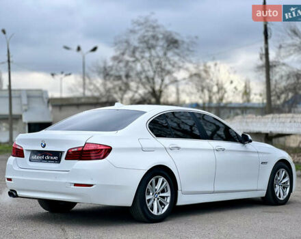 Белый БМВ 5 Серия, объемом двигателя 2 л и пробегом 138 тыс. км за 17999 $, фото 3 на Automoto.ua
