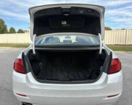 Белый БМВ 5 Серия, объемом двигателя 2 л и пробегом 99 тыс. км за 9000 $, фото 12 на Automoto.ua