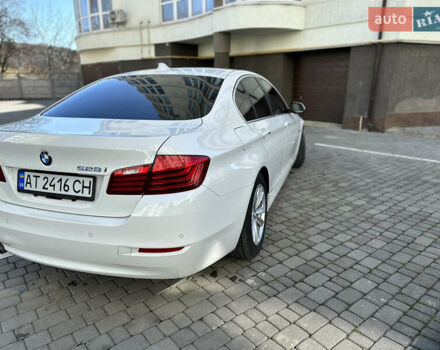 Білий БМВ 5 Серія, об'ємом двигуна 2 л та пробігом 90 тис. км за 18200 $, фото 7 на Automoto.ua