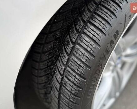 Белый БМВ 5 Серия, объемом двигателя 2 л и пробегом 196 тыс. км за 19500 $, фото 9 на Automoto.ua