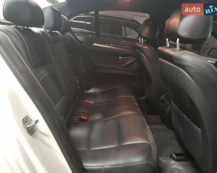 Белый БМВ 5 Серия, объемом двигателя 2 л и пробегом 84 тыс. км за 2600 $, фото 9 на Automoto.ua