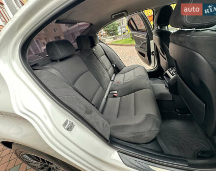 БМВ 5 Серия 2016 в Ивано-Франковске на Automoto.ua Белый БМВ 5 Серия, объемом двигателя 2 л и пробегом 230 тыс. км за 15450 $, фото 183 на Automoto.ua