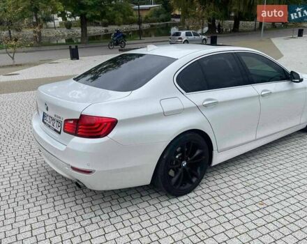 БМВ 5 Серия 2016 в Львове на Automoto.ua Белый БМВ 5 Серия, объемом двигателя 2.98 л и пробегом 167 тыс. км за 18300 $, фото 3 на Automoto.ua