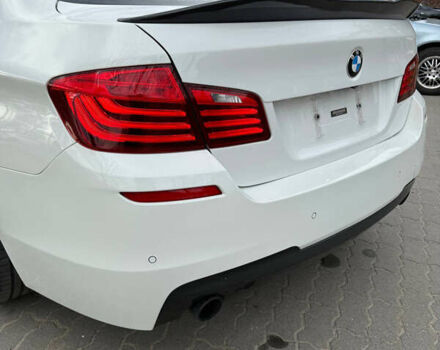Білий БМВ 5 Серія, об'ємом двигуна 3 л та пробігом 179 тис. км за 18200 $, фото 24 на Automoto.ua