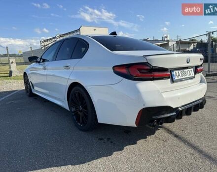 Білий БМВ 5 Серія, об'ємом двигуна 2 л та пробігом 166 тис. км за 31500 $, фото 1 на Automoto.ua