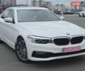 Белый БМВ 5 Серия, объемом двигателя 2 л и пробегом 221 тыс. км за 20499 $, фото 1 на Automoto.ua