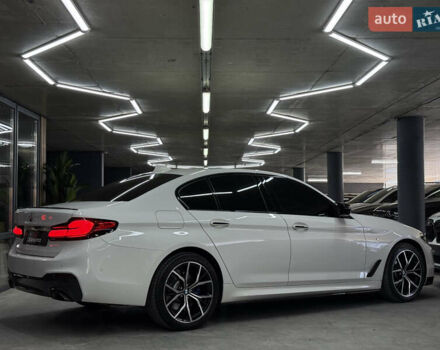 Білий БМВ 5 Серія, об'ємом двигуна 2 л та пробігом 124 тис. км за 33999 $, фото 14 на Automoto.ua
