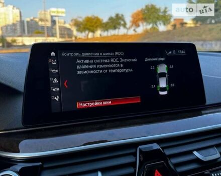 Белый БМВ 5 Серия, объемом двигателя 2 л и пробегом 83 тыс. км за 28800 $, фото 57 на Automoto.ua