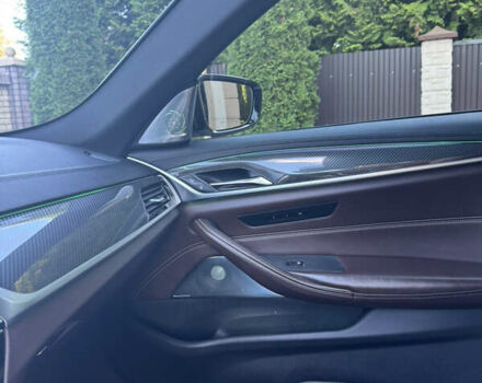 Белый БМВ 5 Серия, объемом двигателя 3 л и пробегом 180 тыс. км за 35400 $, фото 27 на Automoto.ua