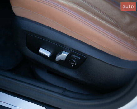 Білий БМВ 5 Серія, об'ємом двигуна 3 л та пробігом 149 тис. км за 30900 $, фото 9 на Automoto.ua