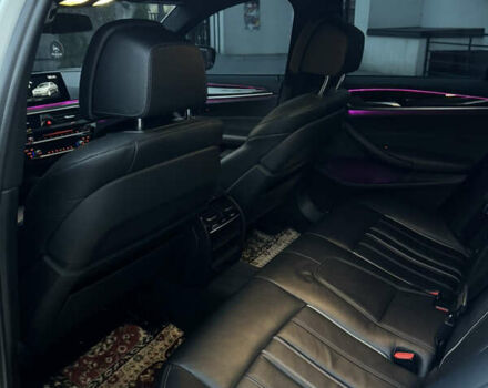 Белый БМВ 5 Серия, объемом двигателя 3 л и пробегом 146 тыс. км за 35000 $, фото 21 на Automoto.ua