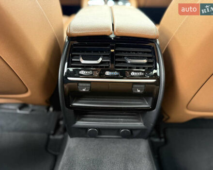 Білий БМВ 5 Серія, об'ємом двигуна 3 л та пробігом 128 тис. км за 40999 $, фото 25 на Automoto.ua