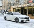 Белый БМВ 5 Серия, объемом двигателя 3 л и пробегом 129 тыс. км за 35500 $, фото 1 на Automoto.ua
