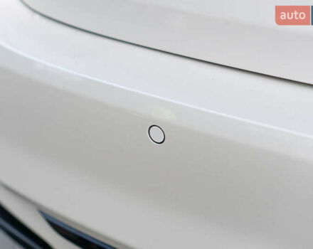 Белый БМВ 5 Серия, объемом двигателя 2 л и пробегом 178 тыс. км за 28400 $, фото 59 на Automoto.ua