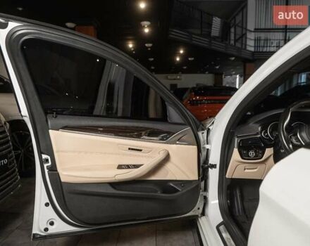 Білий БМВ 5 Серія, об'ємом двигуна 2 л та пробігом 158 тис. км за 29500 $, фото 13 на Automoto.ua
