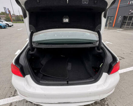 Белый БМВ 5 Серия, объемом двигателя 2 л и пробегом 157 тыс. км за 24500 $, фото 13 на Automoto.ua