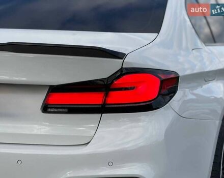 Білий БМВ 5 Серія, об'ємом двигуна 2 л та пробігом 115 тис. км за 26500 $, фото 24 на Automoto.ua