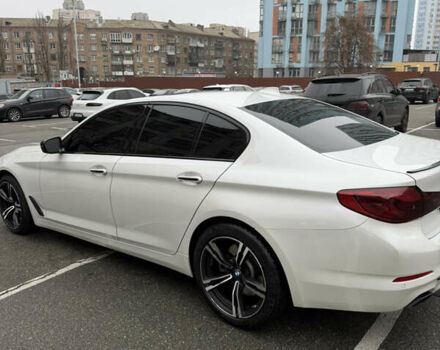 Белый БМВ 5 Серия, объемом двигателя 2.98 л и пробегом 120 тыс. км за 33700 $, фото 8 на Automoto.ua