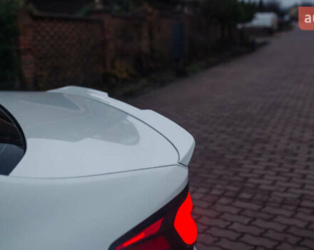 Белый БМВ 5 Серия, объемом двигателя 3 л и пробегом 139 тыс. км за 35000 $, фото 36 на Automoto.ua