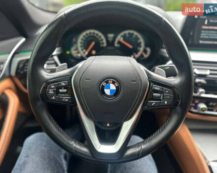 Белый БМВ 5 Серия, объемом двигателя 2 л и пробегом 204 тыс. км за 27400 $, фото 10 на Automoto.ua