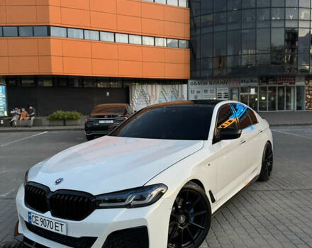 Белый БМВ 5 Серия, объемом двигателя 3 л и пробегом 180 тыс. км за 35400 $, фото 3 на Automoto.ua