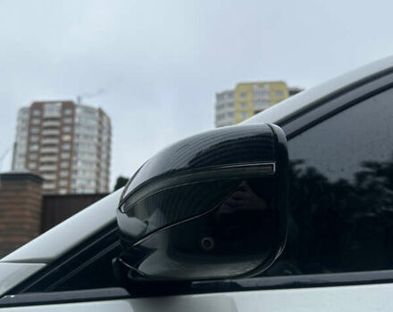 Белый БМВ 5 Серия, объемом двигателя 3 л и пробегом 129 тыс. км за 35300 $, фото 24 на Automoto.ua