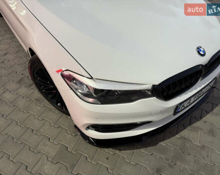 Белый БМВ 5 Серия, объемом двигателя 2 л и пробегом 130 тыс. км за 25500 $, фото 6 на Automoto.ua