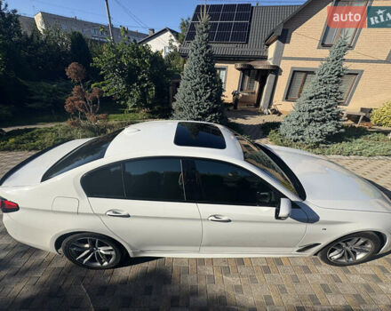 Білий БМВ 5 Серія, об'ємом двигуна 2 л та пробігом 108 тис. км за 30900 $, фото 8 на Automoto.ua