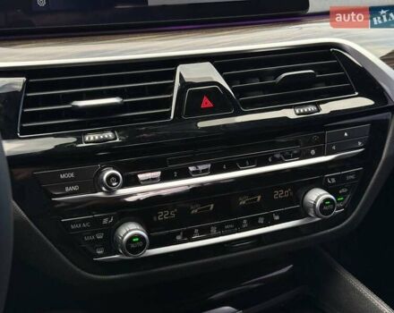 Білий БМВ 5 Серія, об'ємом двигуна 2 л та пробігом 115 тис. км за 26500 $, фото 61 на Automoto.ua