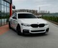 Белый БМВ 5 Серия, объемом двигателя 3 л и пробегом 124 тыс. км за 33000 $, фото 1 на Automoto.ua