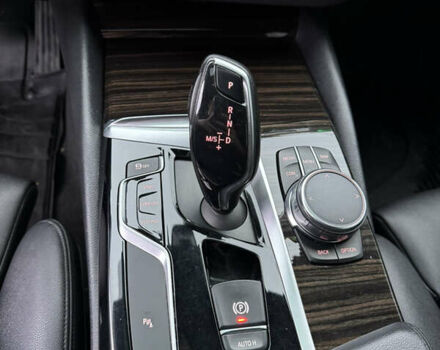 Белый БМВ 5 Серия, объемом двигателя 2 л и пробегом 128 тыс. км за 26000 $, фото 13 на Automoto.ua