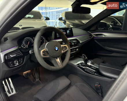 Білий БМВ 5 Серія, об'ємом двигуна 2 л та пробігом 124 тис. км за 33999 $, фото 19 на Automoto.ua