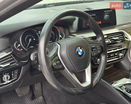 Білий БМВ 5 Серія, об'ємом двигуна 2 л та пробігом 132 тис. км за 24500 $, фото 57 на Automoto.ua