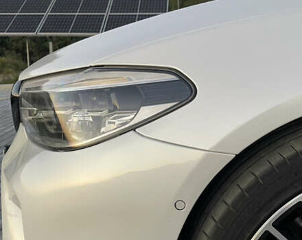 Белый БМВ 5 Серия, объемом двигателя 2.99 л и пробегом 245 тыс. км за 36000 $, фото 13 на Automoto.ua